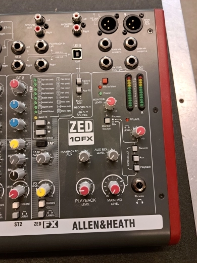 Allen & Heath - ZED-10FX 3